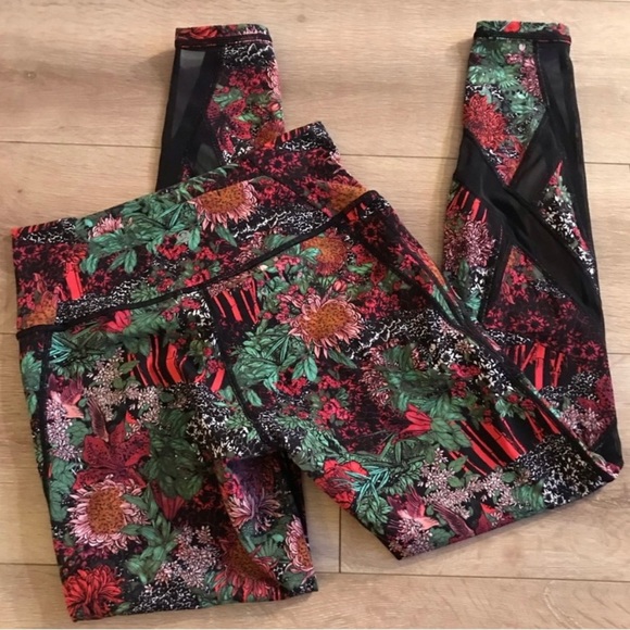 Lululemon Wunder Under Hi-Rise Tight Mesh Zen Garden Multi 28” size 8 - Picture 6 of 10